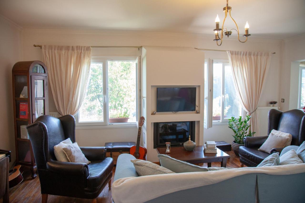 Country house Lorantina Sea View Holiday House In Corfu - Near Barbati Beach *