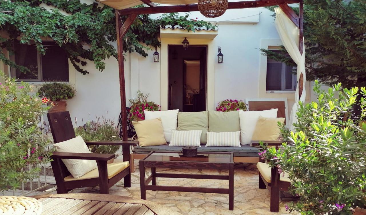 Country house Lorantina Sea View Holiday House In Corfu - Near Barbati Beach Spartylas