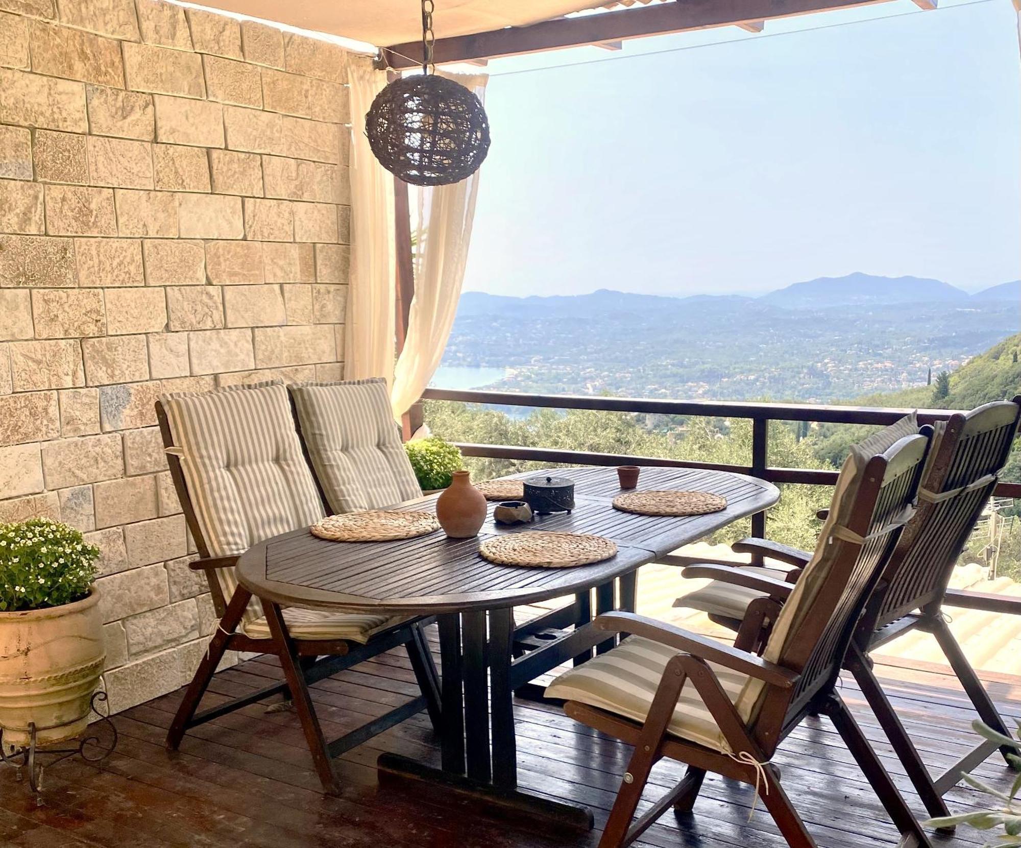 Country house Lorantina Sea View Holiday House In Corfu - Near Barbati Beach Spartylas